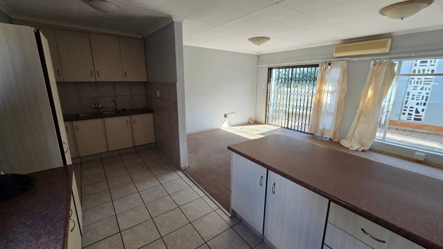 4 Bedroom Property for Sale in Universitas Free State